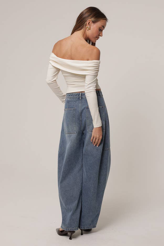 TOWNE OFF SHOULDER TOP
