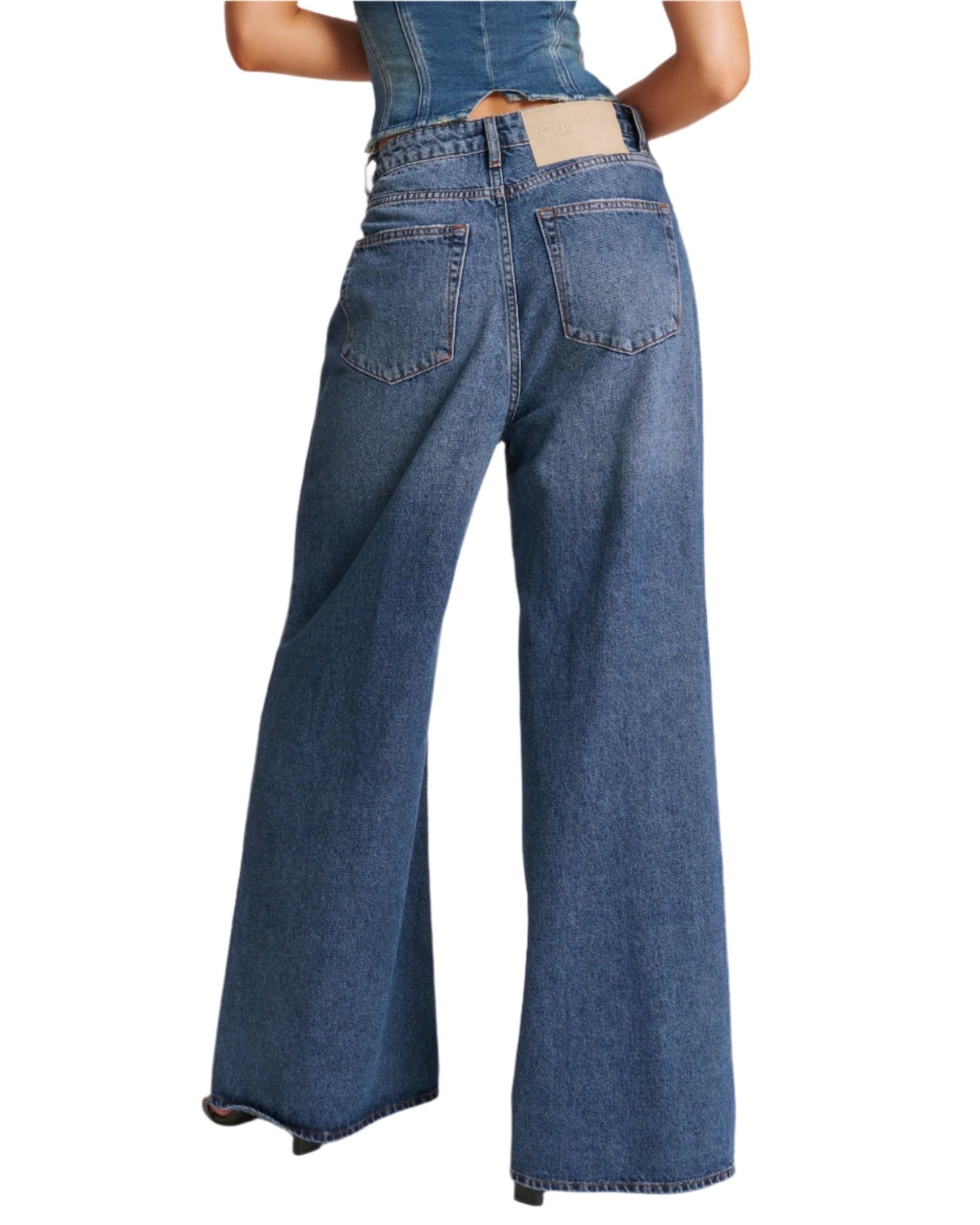 Wide Leg Love Jeans