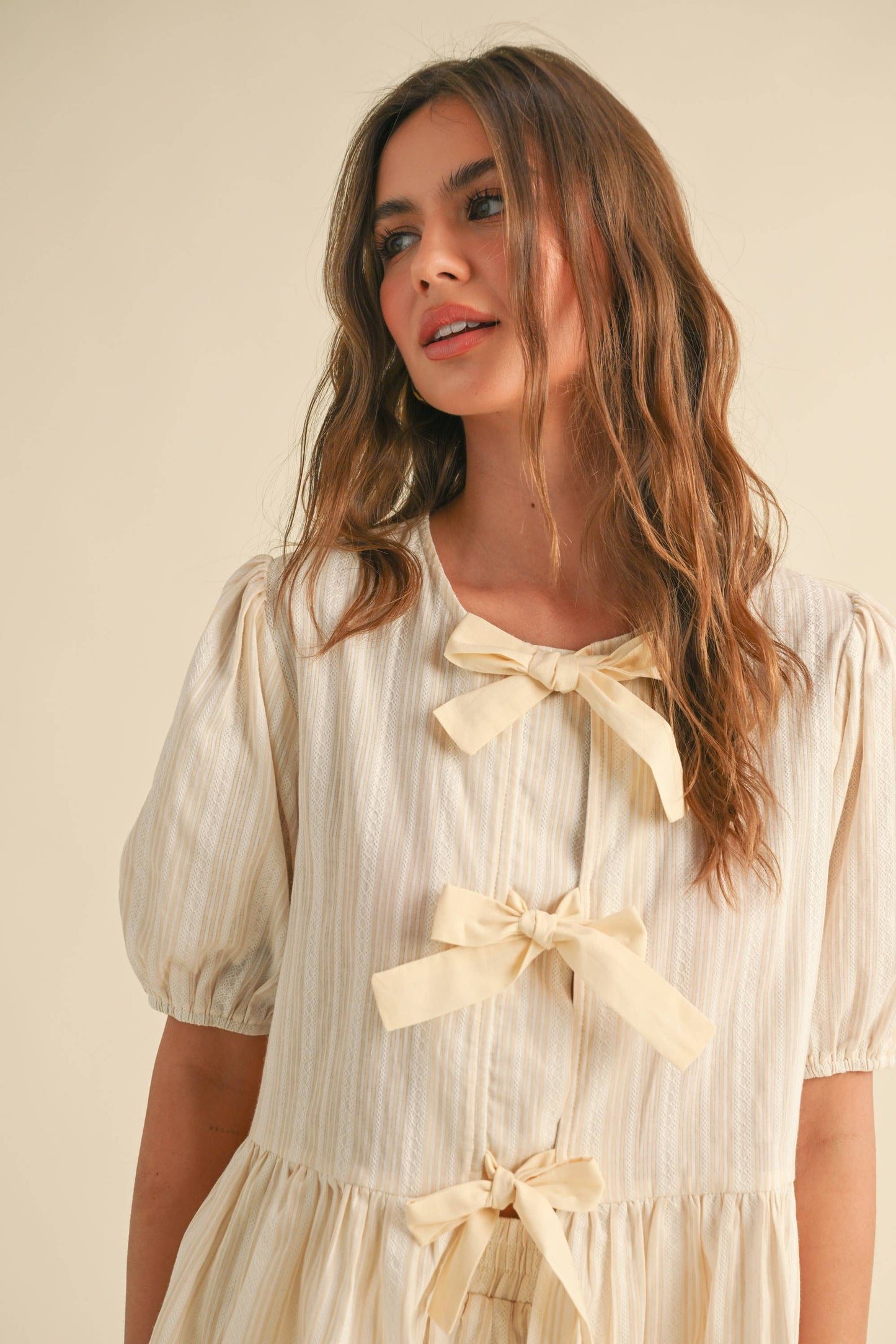 STRIPED PATTERN RUFFLED BLOUSE