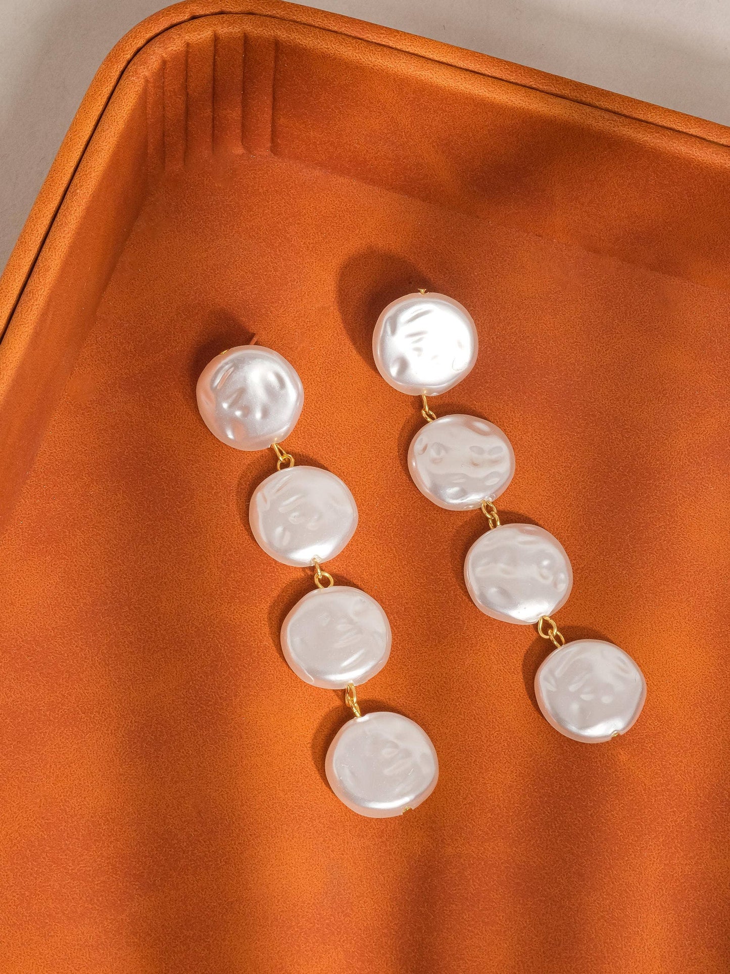 Héloïse 18K Non-Tarnish Pearl Drop Earring: Yellow Gold
