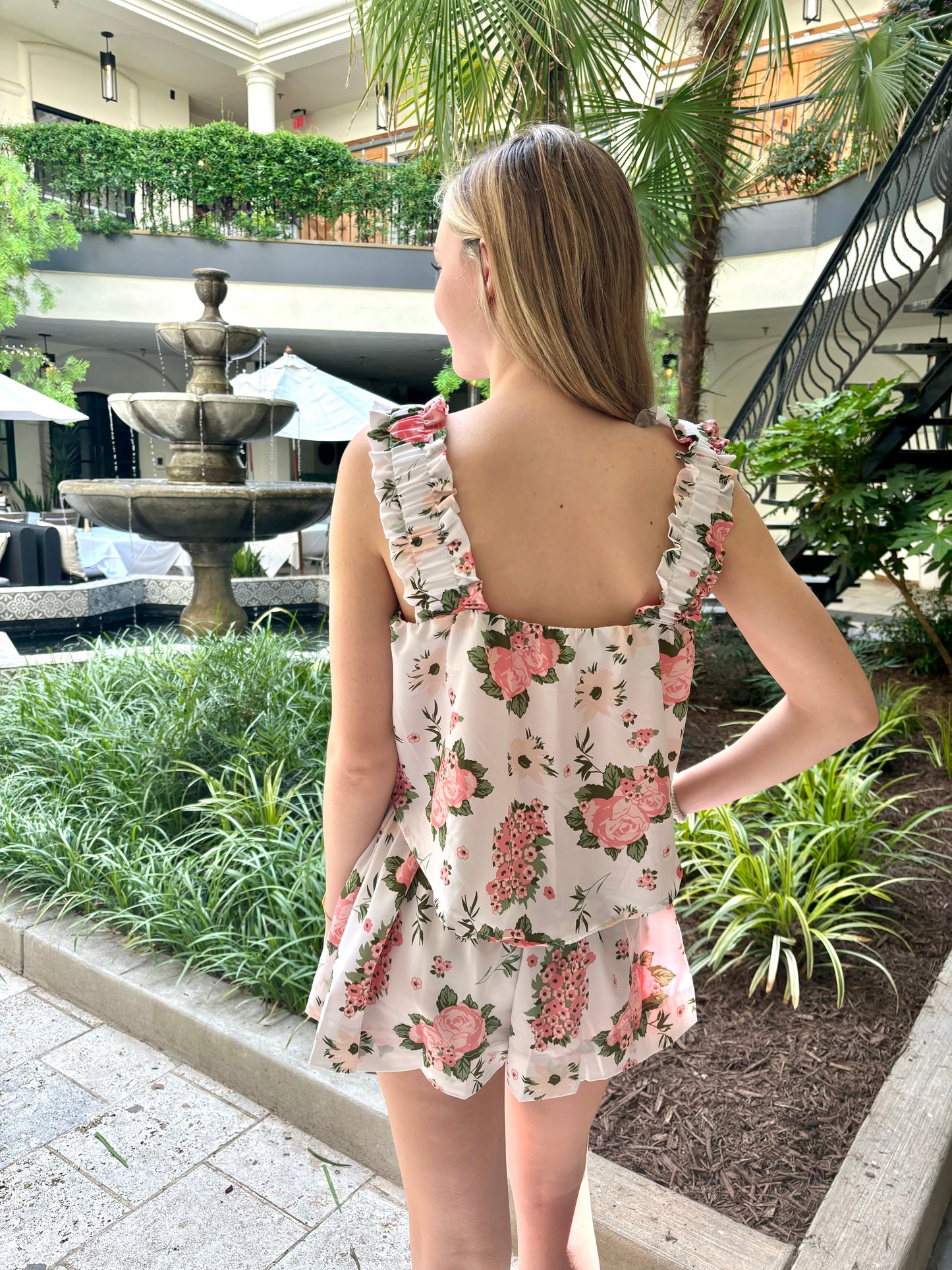 Ashley Nicole Shorts Pink Floral