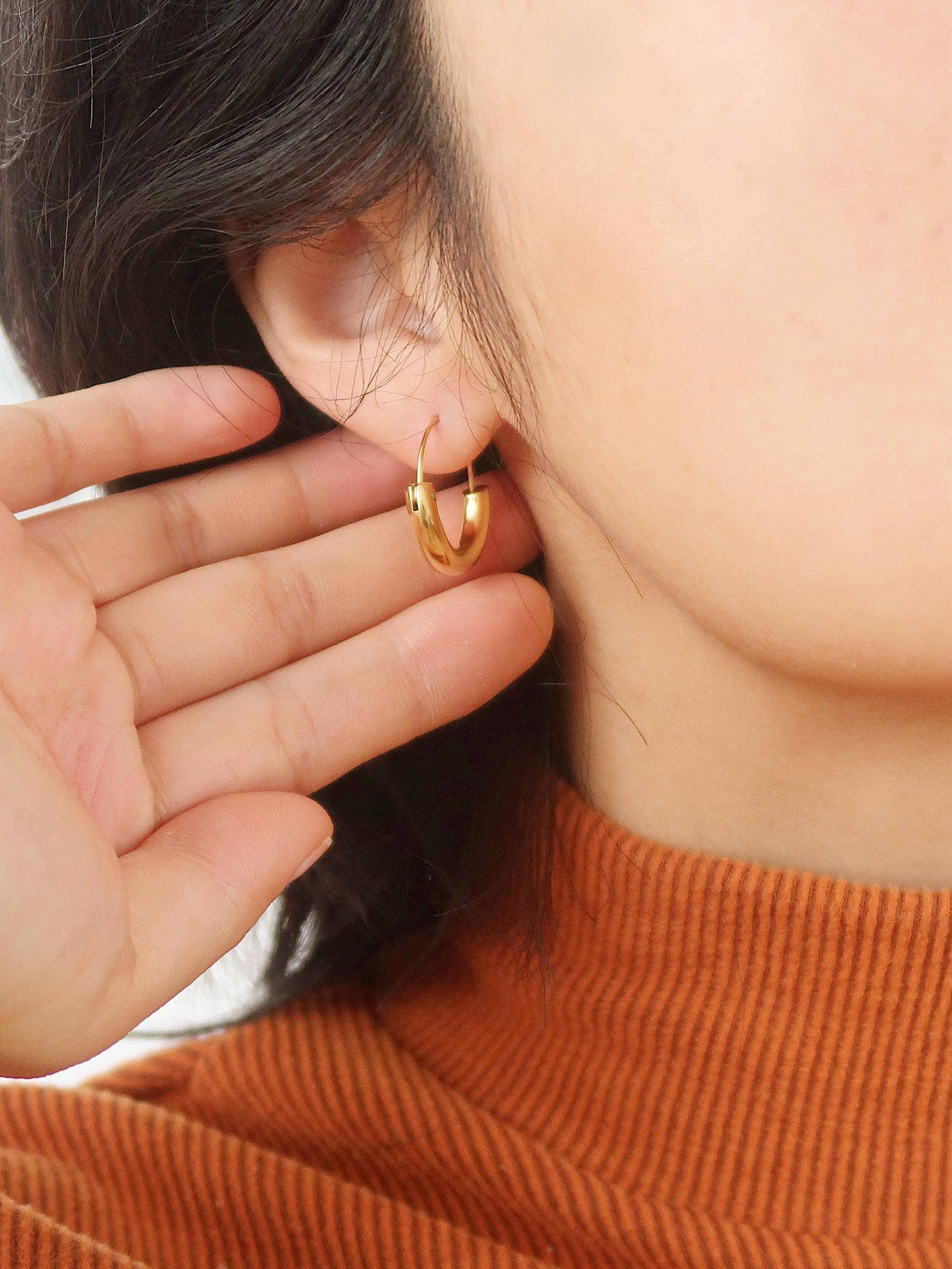 Mackenzie 18K Non-Tarnish U-Shape Hoop Earring: Yellow Gold