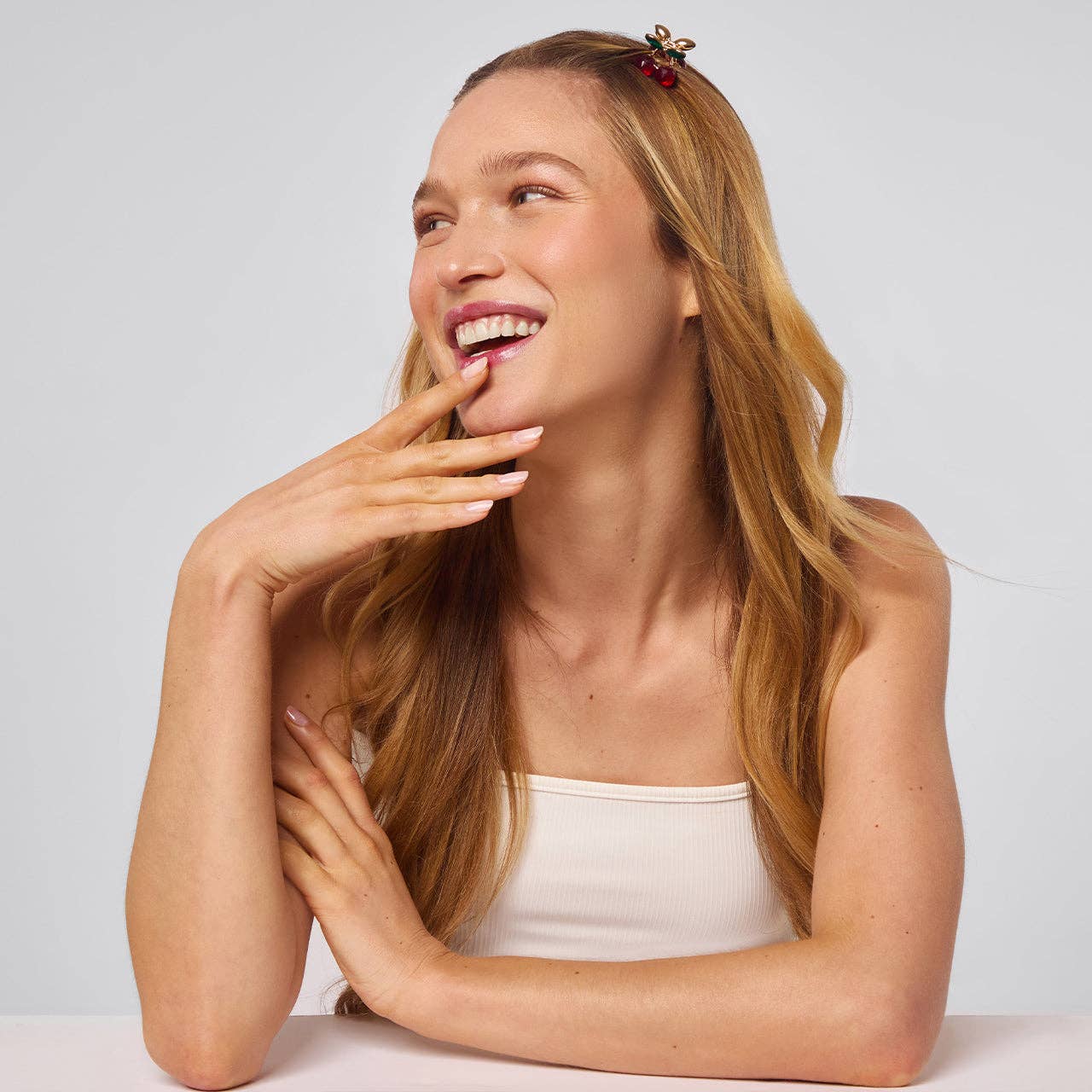 Mini Rhinestone Claw Clips 2pc Set - Cherry