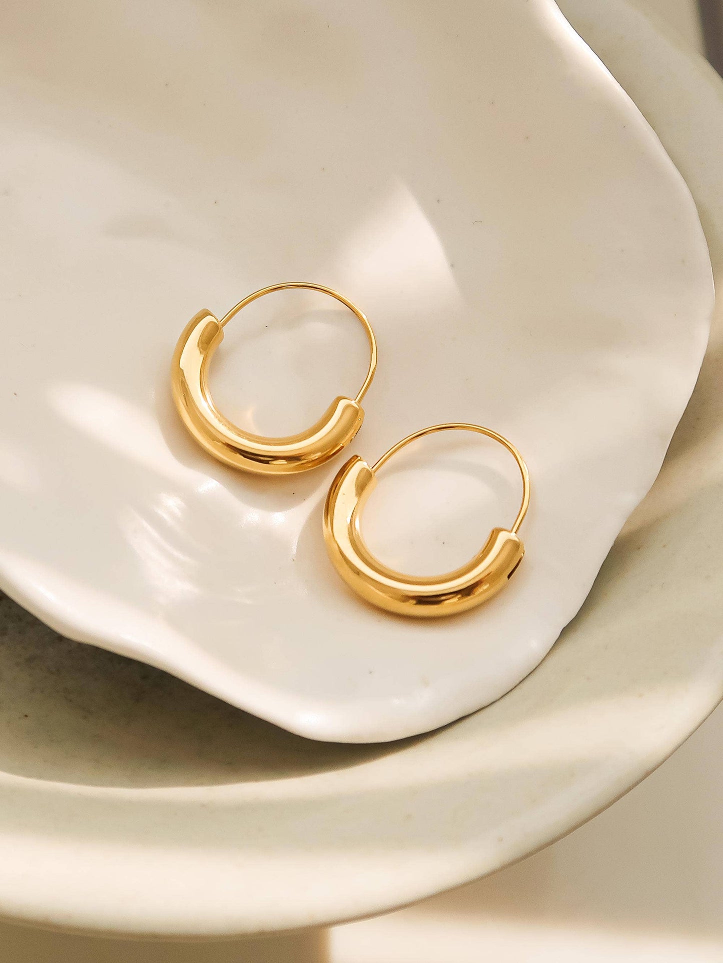 Mackenzie 18K Non-Tarnish U-Shape Hoop Earring: Yellow Gold