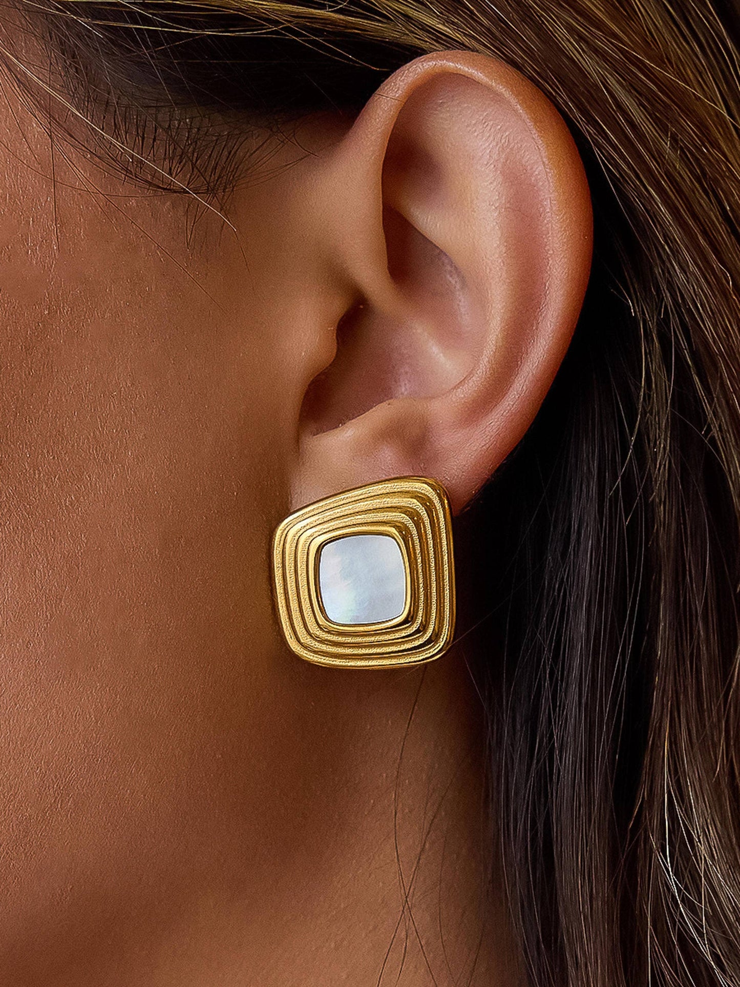Solenne 18K Gold Non-Tarnish Enamel Square Earrings: White