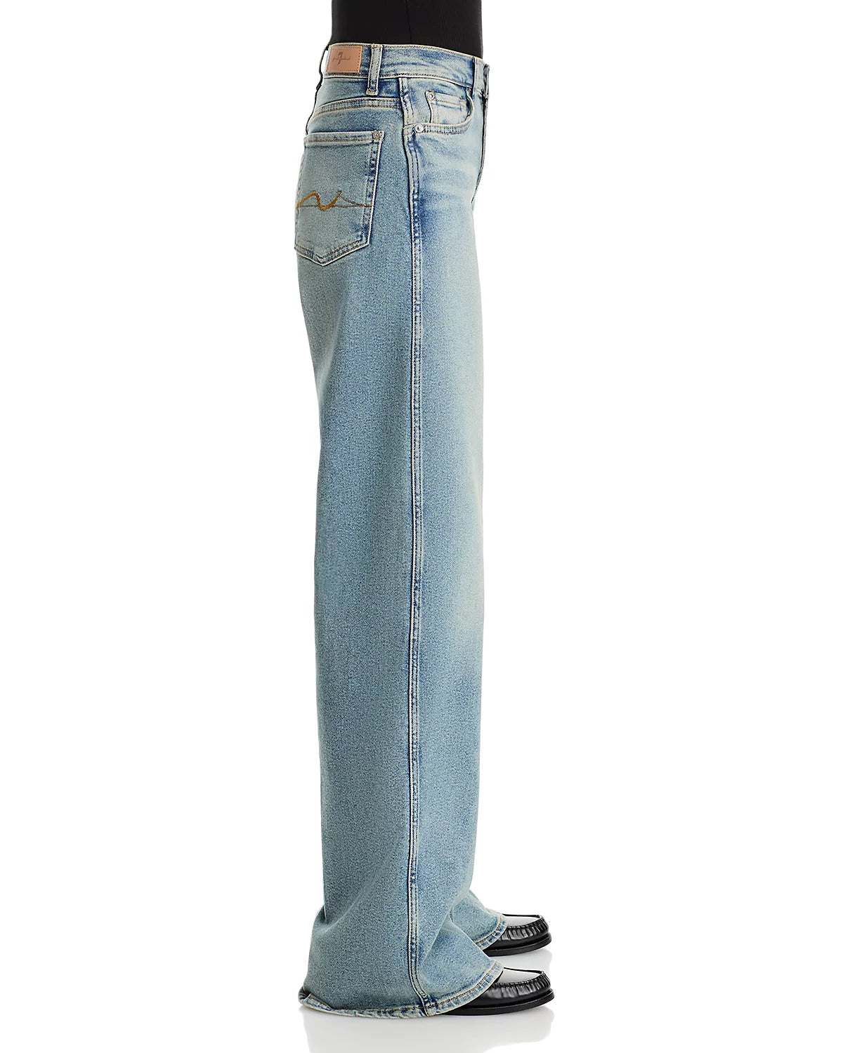 High Rise Light Wash Jeans