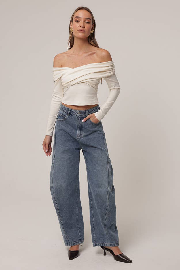 TOWNE OFF SHOULDER TOP