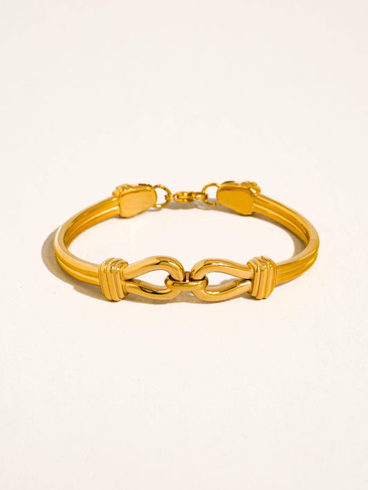 Deloise 18K Gold Non-Tarnish Knot Link Bracelet: Yellow Gold