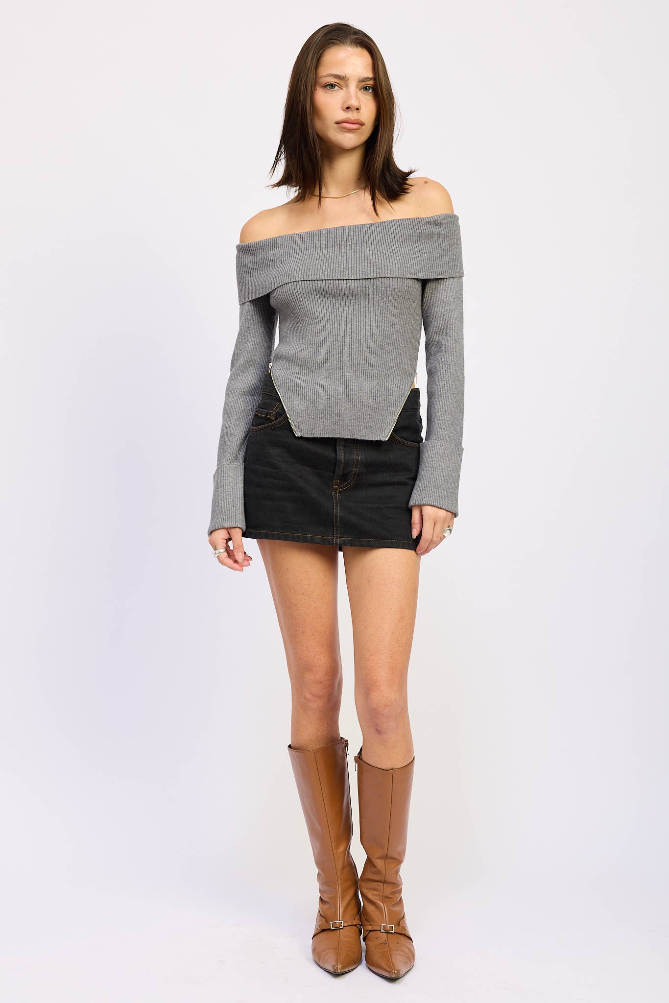 RIBBED OFF SHOULDER SWEATER WITH ZIPPER CHARCOAL