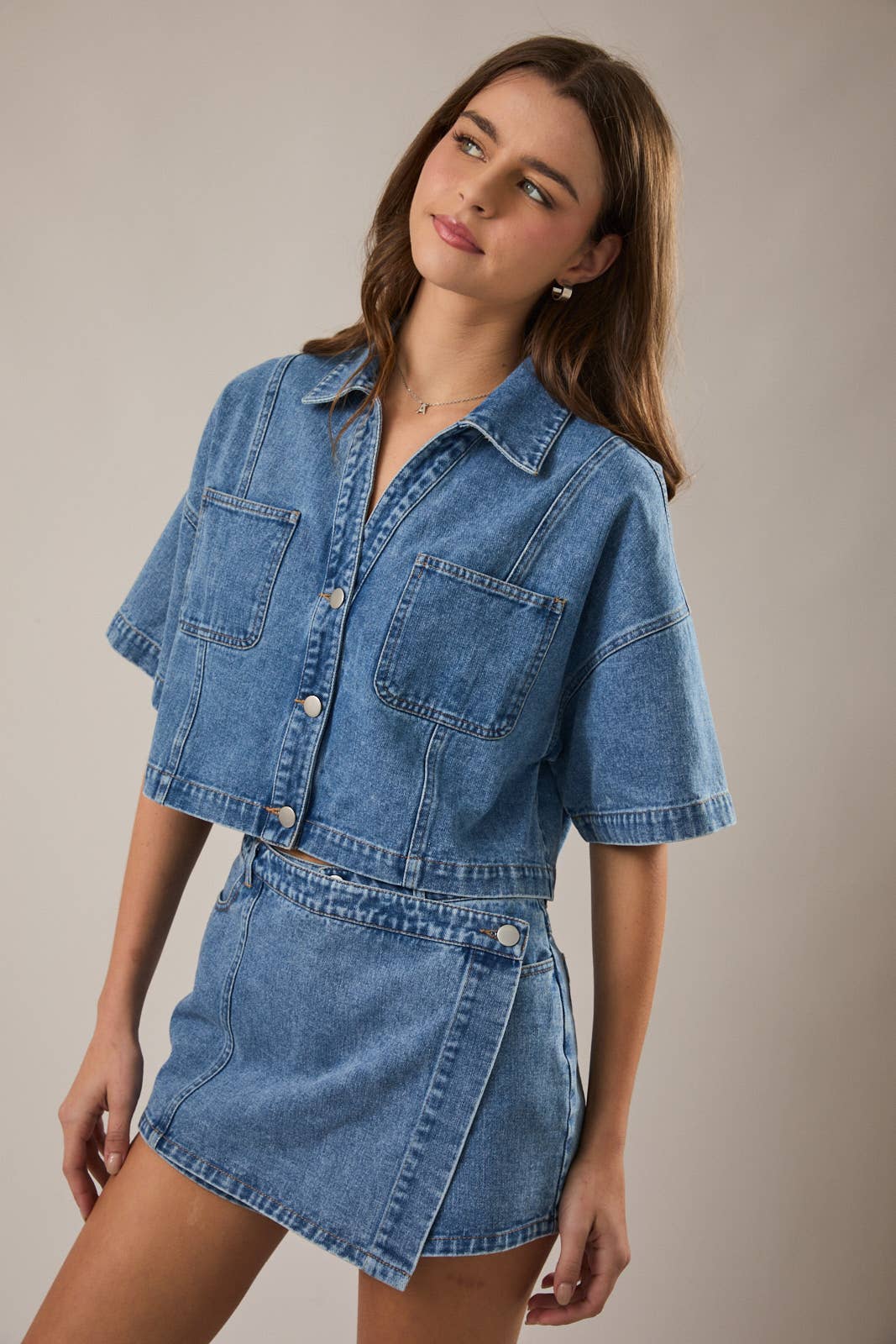 DENIM CROP SHIRT