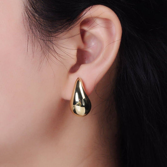14K Gold Filled 25mm Chunky Modern Teardrop Stud Earrings in Gold & Silver