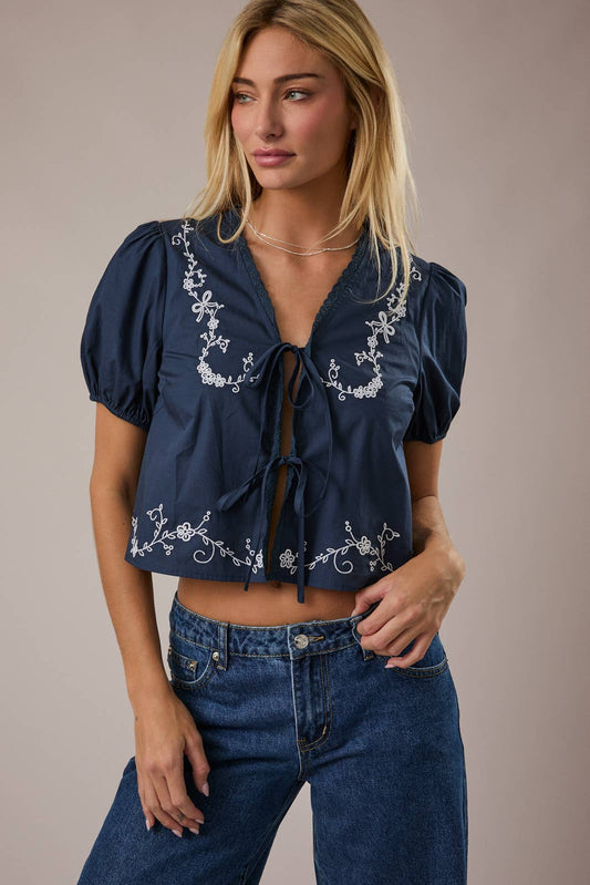 SHORT PUFF SLEEVE WITH TIE FRONT