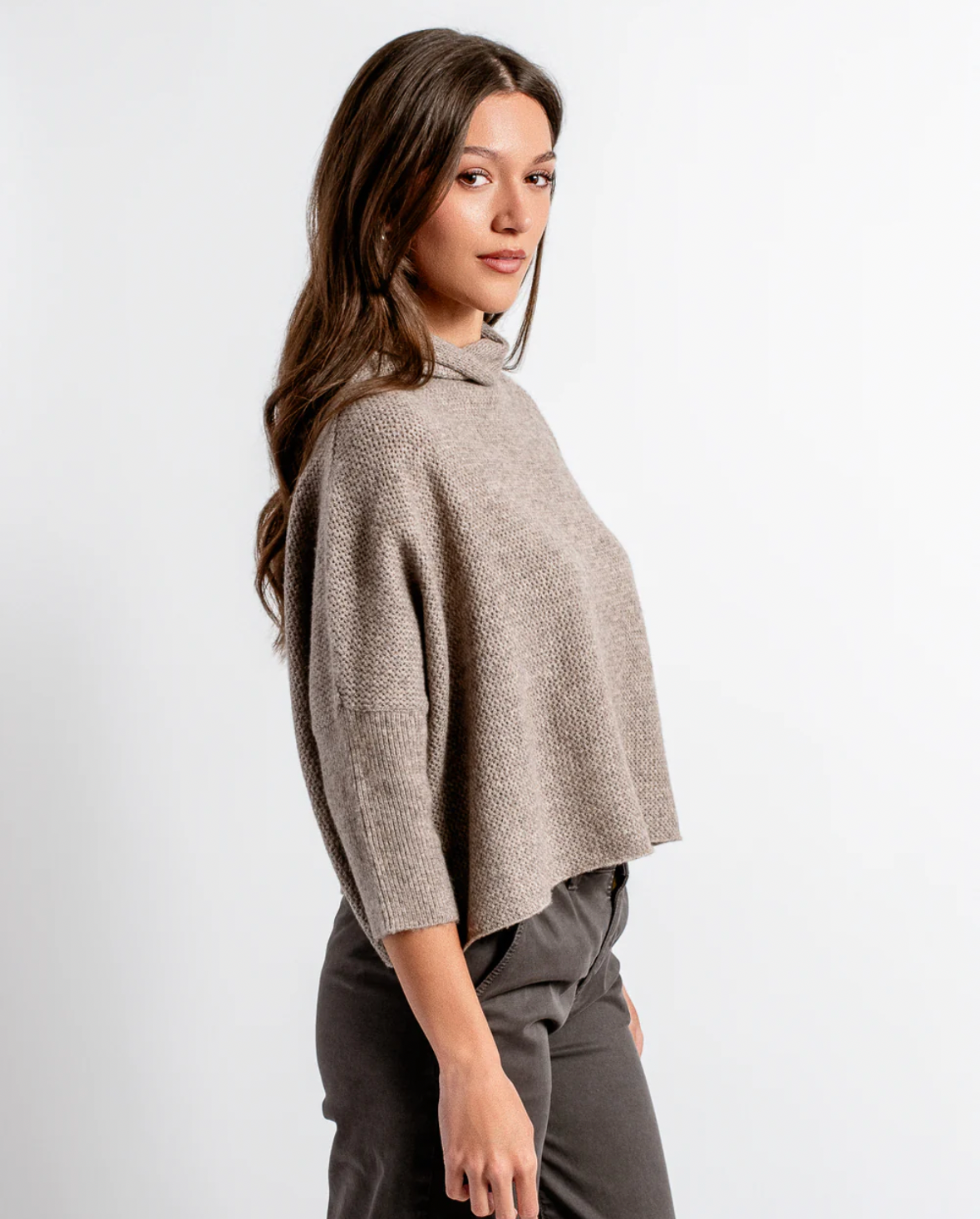 Aja London Sweater Taupe