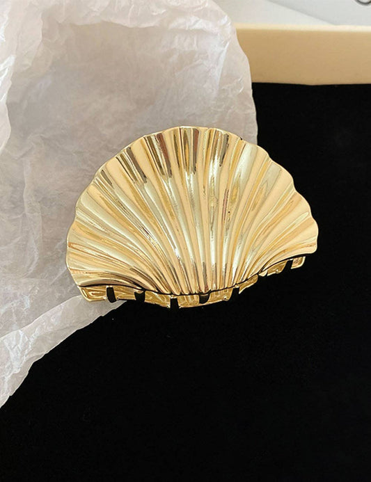 Vintage Gold Seashell Hair Claw