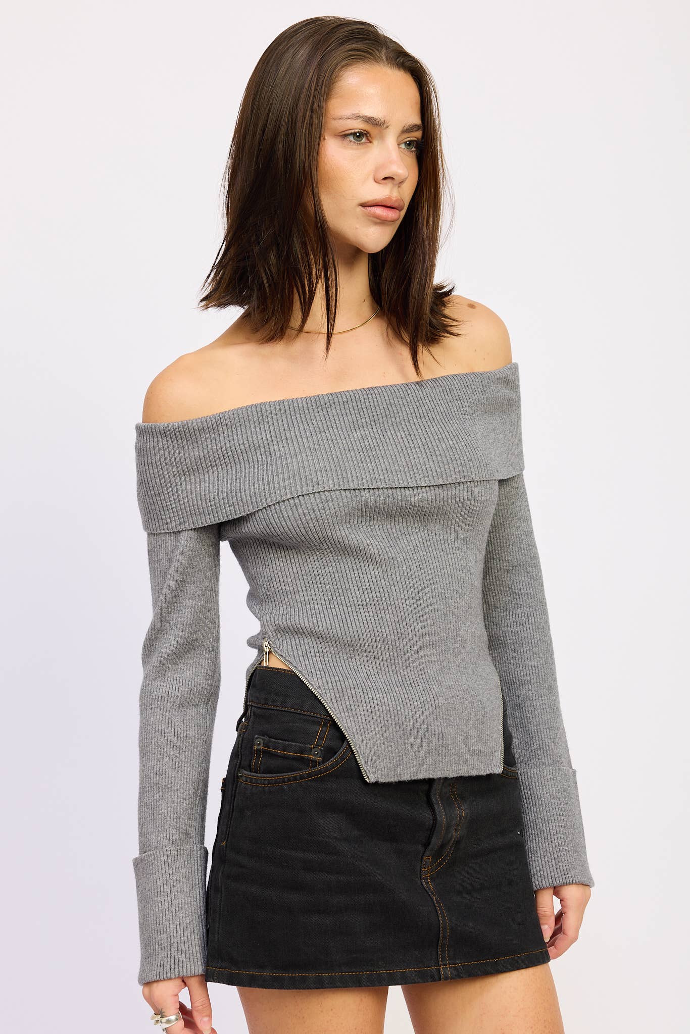 RIBBED OFF SHOULDER SWEATER WITH ZIPPER CHARCOAL