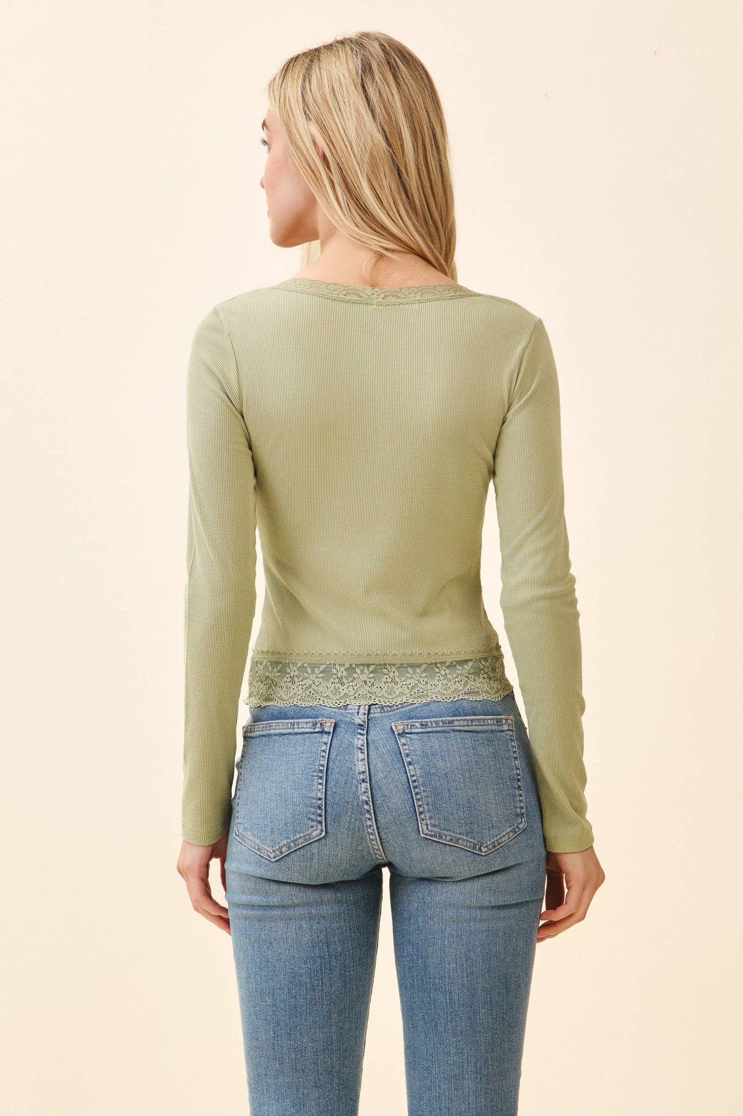 BUTTON FRONT HENLEY WITH LACE AT NECK & BOTTOM HEM COCOA