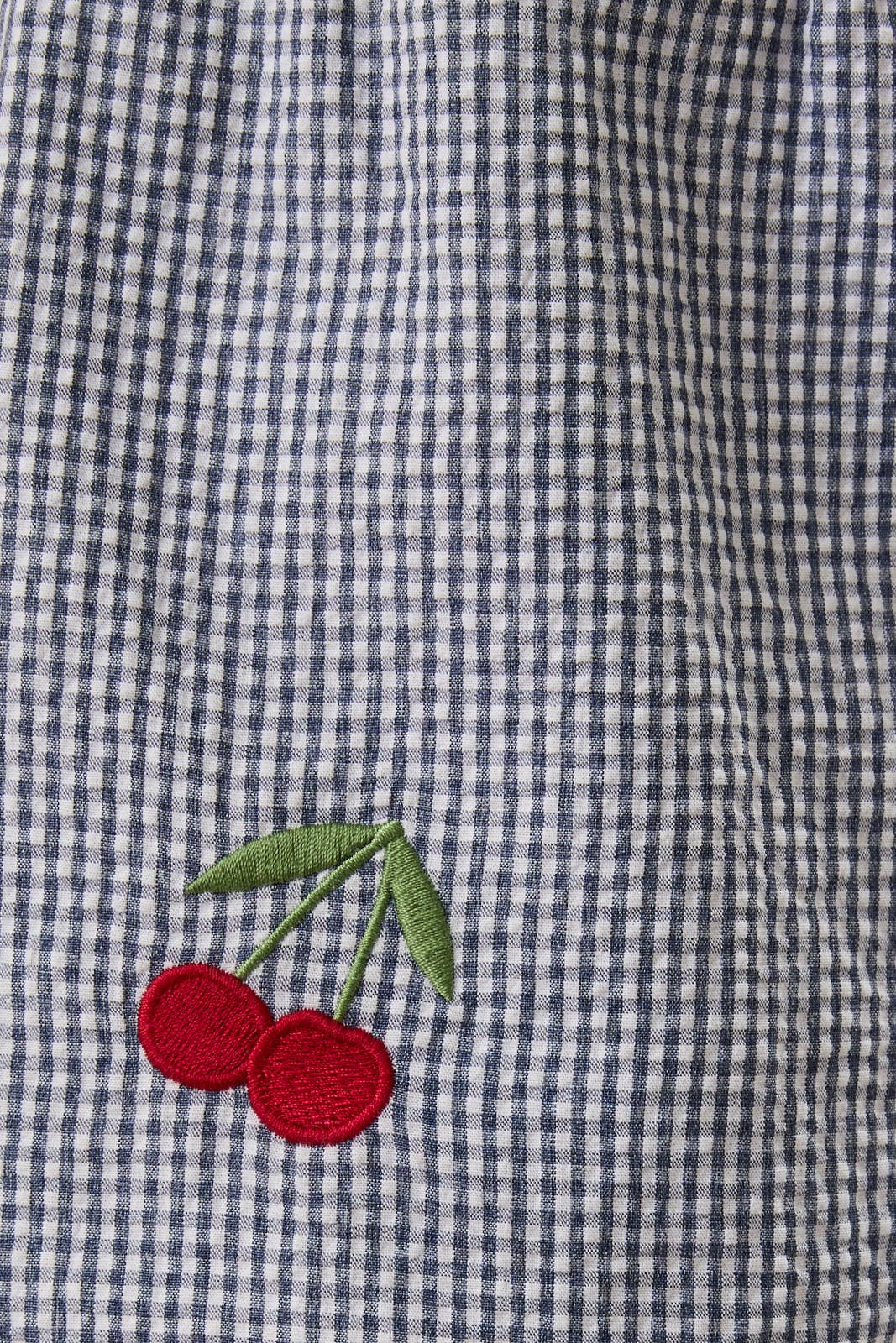 MID-RISE EMBROIDERED SHORTS