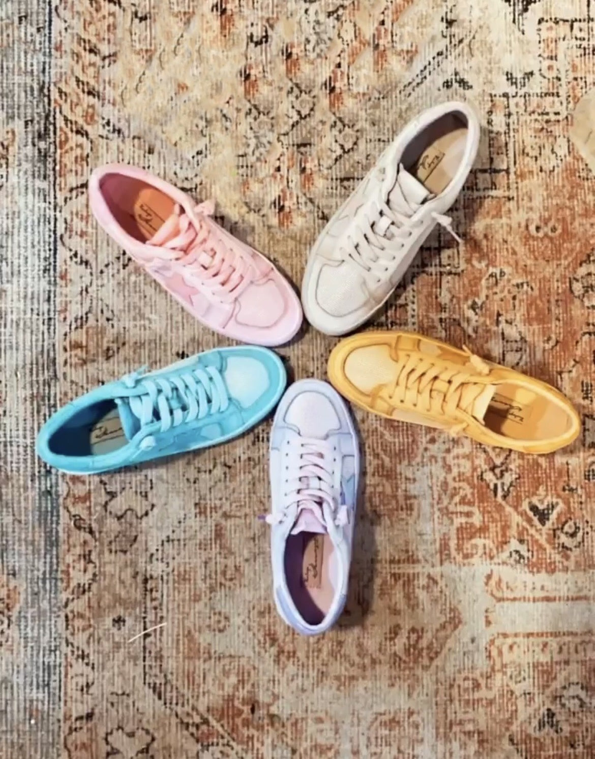 Dip Dye Sneaker